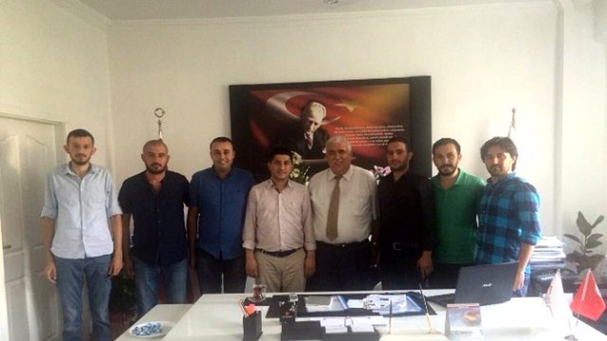 Ak Gençlik\'ten Aile ve Sosyal Politikalar İl Müdürü\'ne Ziyaret