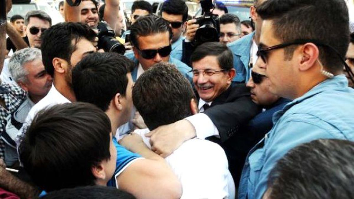 Başbakan Davutoğlu ve Genelkurmay Başkanı Özel, Suriye Sınırında (3)