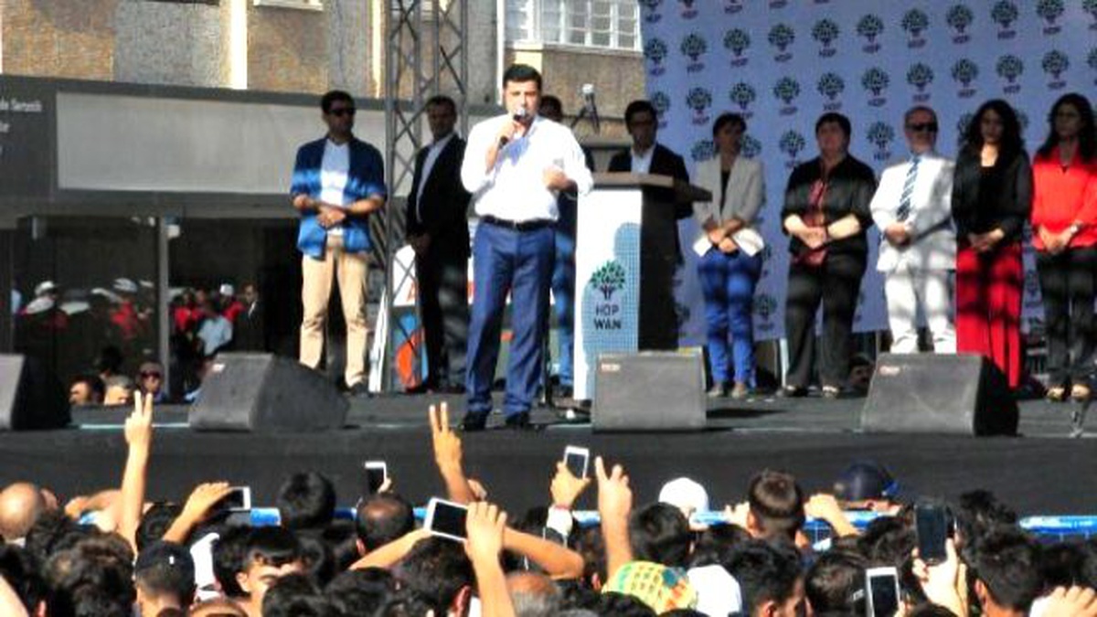 Demirtaş: PKK Derhal Elini Tetikten Çekmeli, Karşılıklı Ateşkese Uyacağını İlan Etmelidir (3)