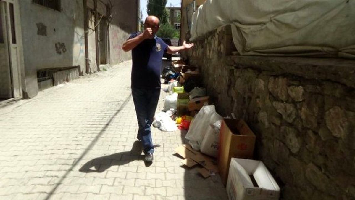 Hakkari\'de Çöpler Toplanmadı