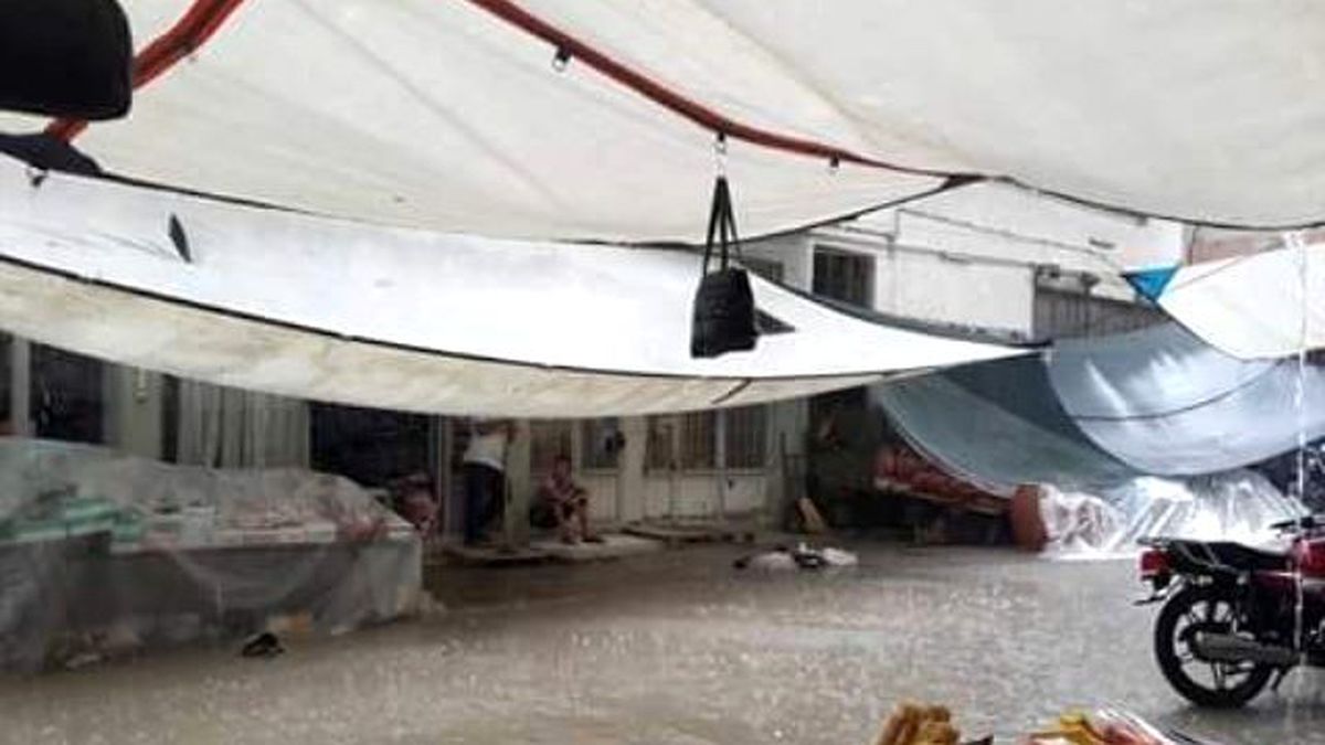 Karpuzlu\'da Sağnak Yağmur Etkili Oldu
