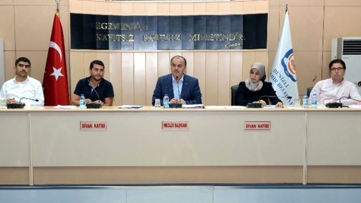 Pamukkale Belediyesi\'nden Bin 600 Öğrenciye Eğitim Yardımı