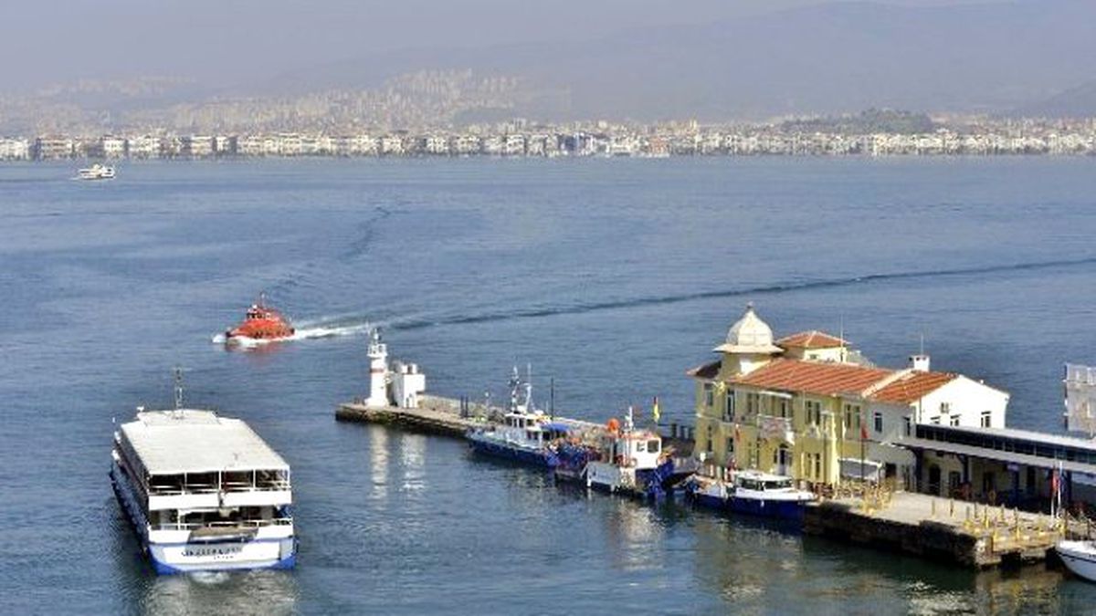 Pasaport İskelesi'ne Yeni Gemi Ayarı