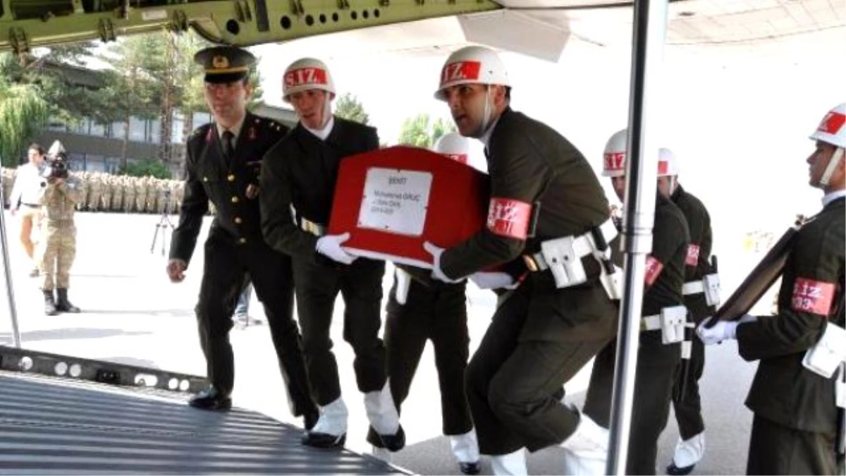 Şehit Jandarma Uzman Onbaşı Oruç, Törenle Uğurlandı
