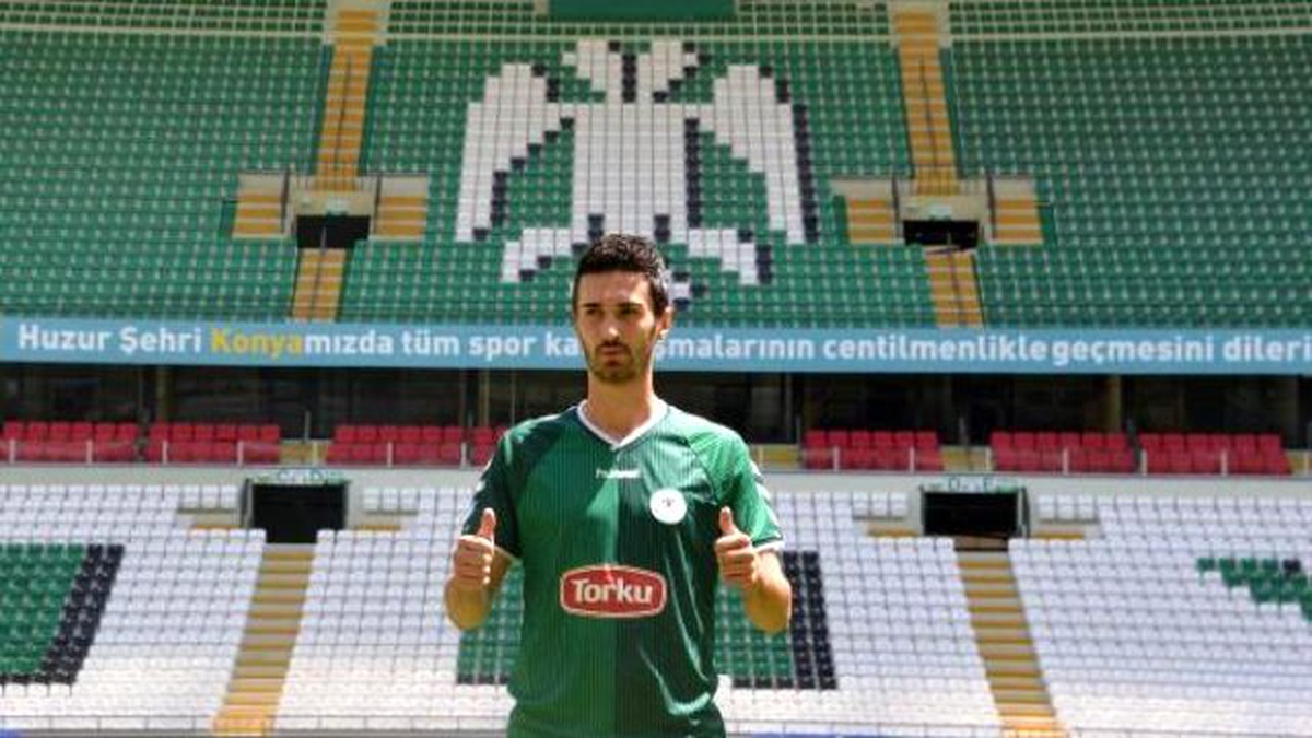 Torku Konyaspor Riad Bajic ile 3 Yıllığına Anlaştı