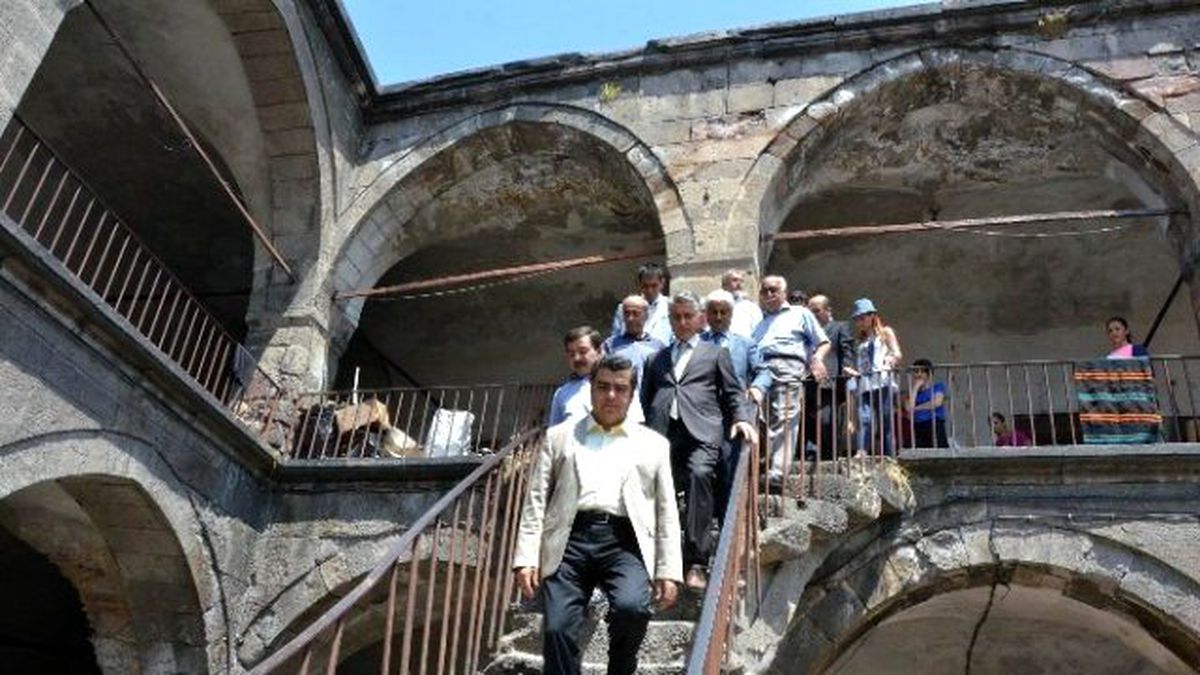 Vezir Han Restorasyonuna Başlanıyor