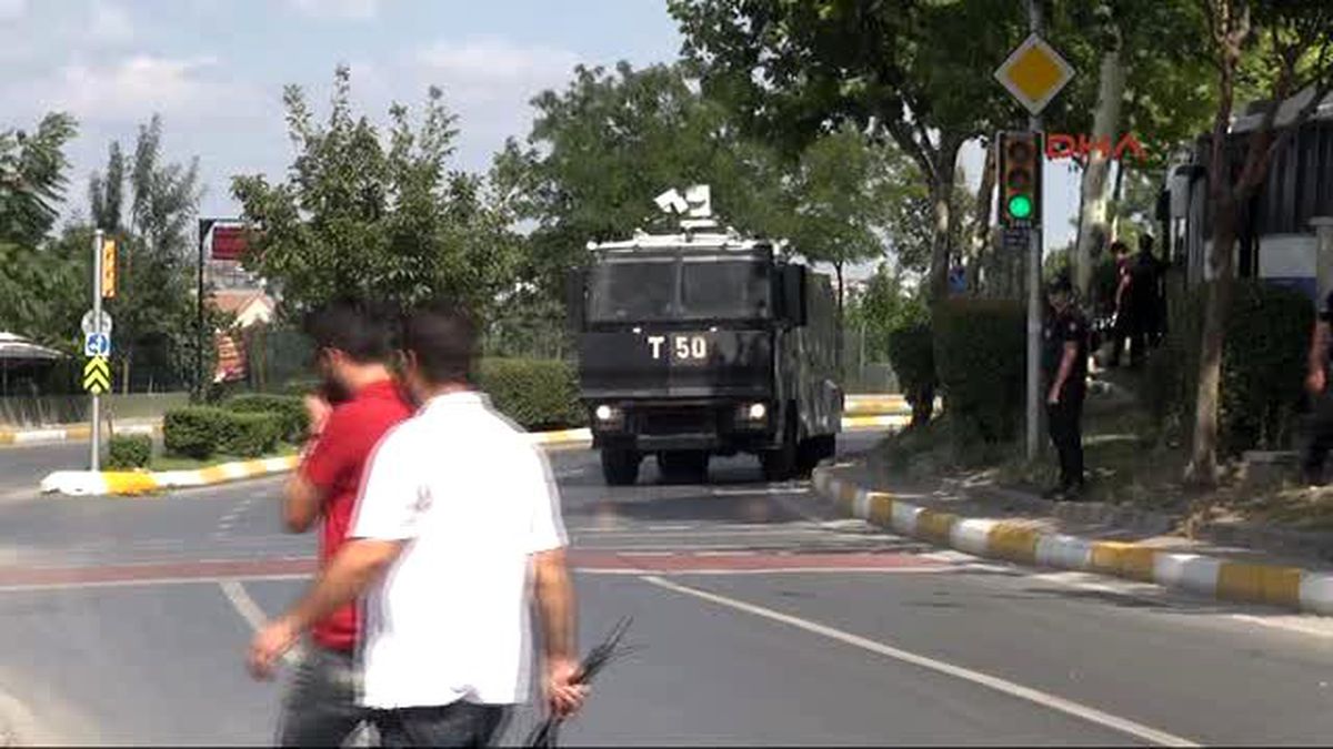Bakırköy\'de Barış Mitingi Başladı