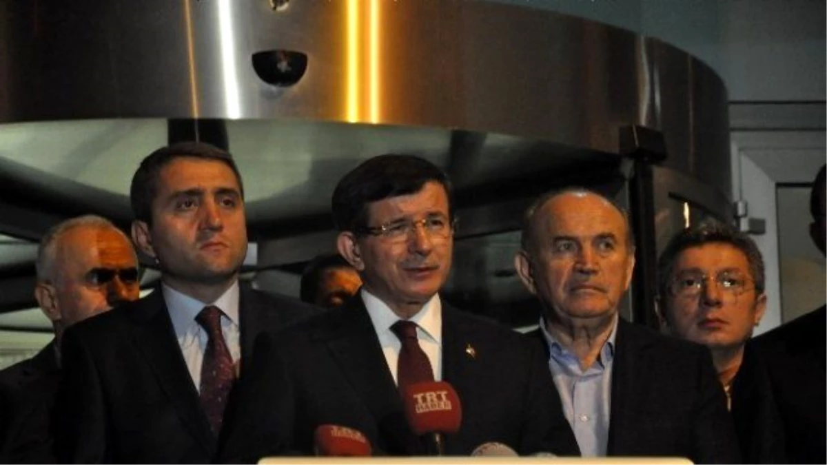 Başbakan Ahmet Davutoğlu: "Bu Saldırılar Bizi Hiç Bir Zaman Durdurmaz. Şevkimizi Artırır"