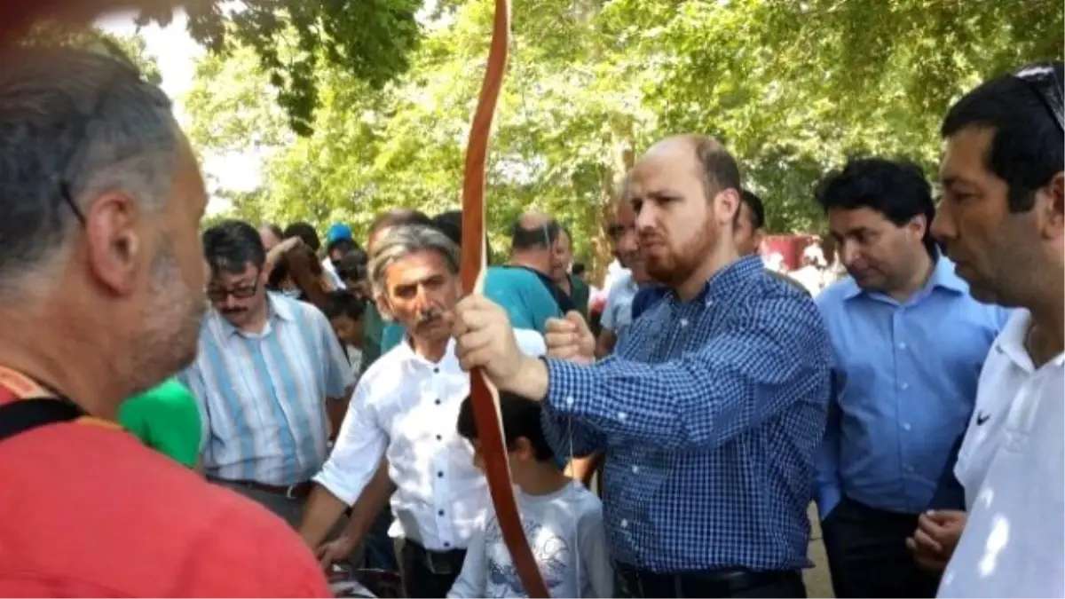 Bilal Erdoğan Biga\'da Okçuluk Festivaline Katıldı