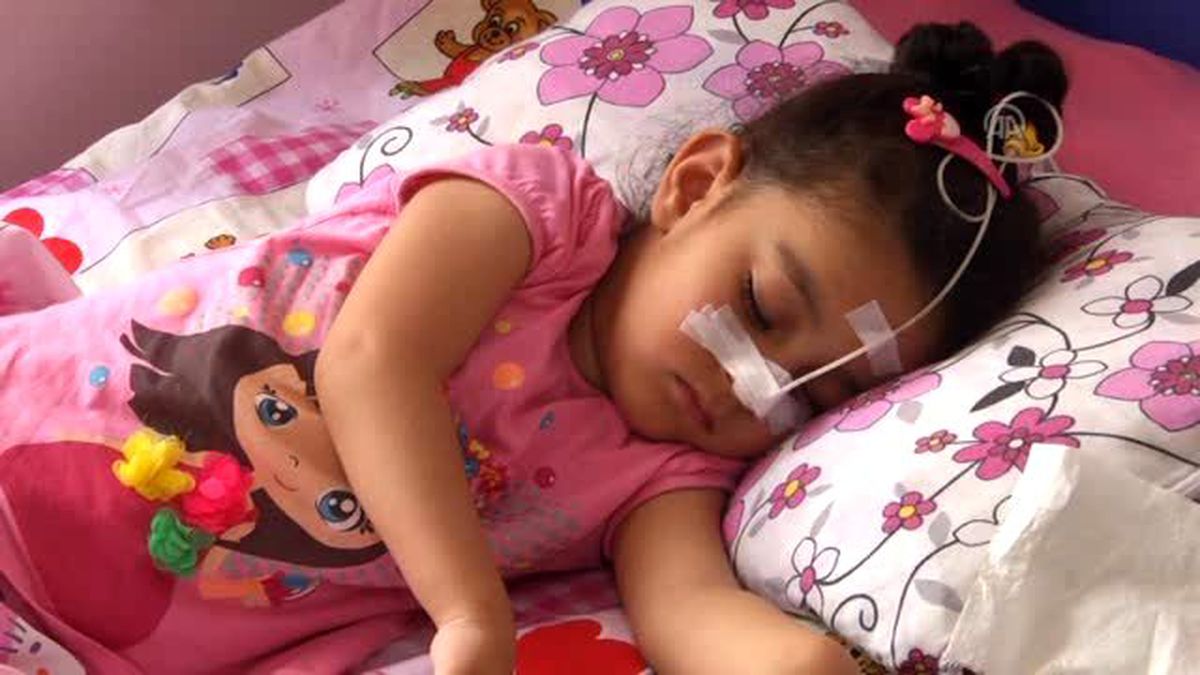 3 Yaşındaki Aslıhan'ın Boğazında Kalan Erik Dünyasını Kararttı