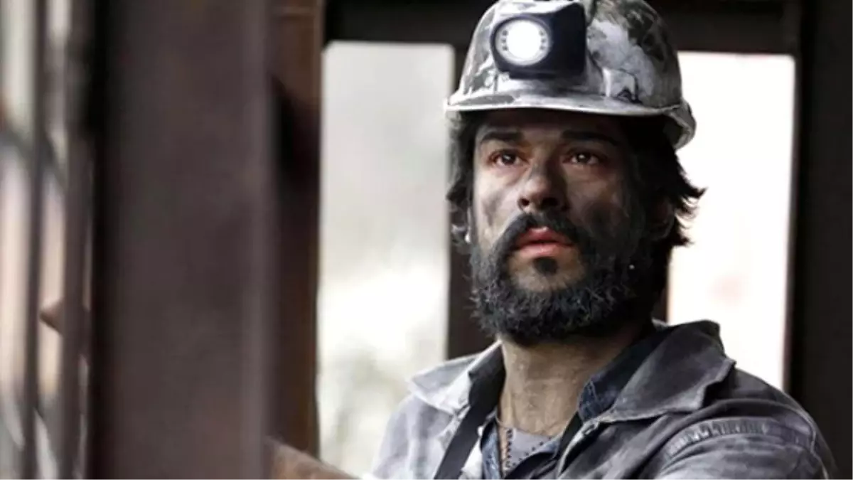 Burak Özçivit Bıyıkları Kesti