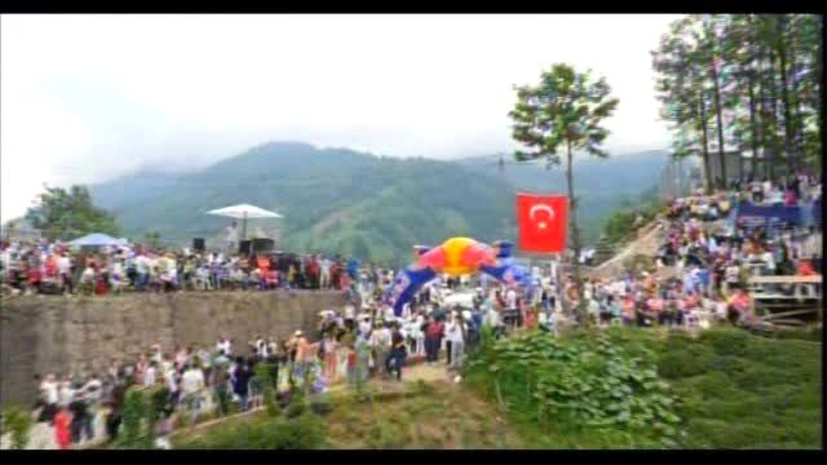 Karadeniz?in Formula 1?inde Tahta Arabalar
