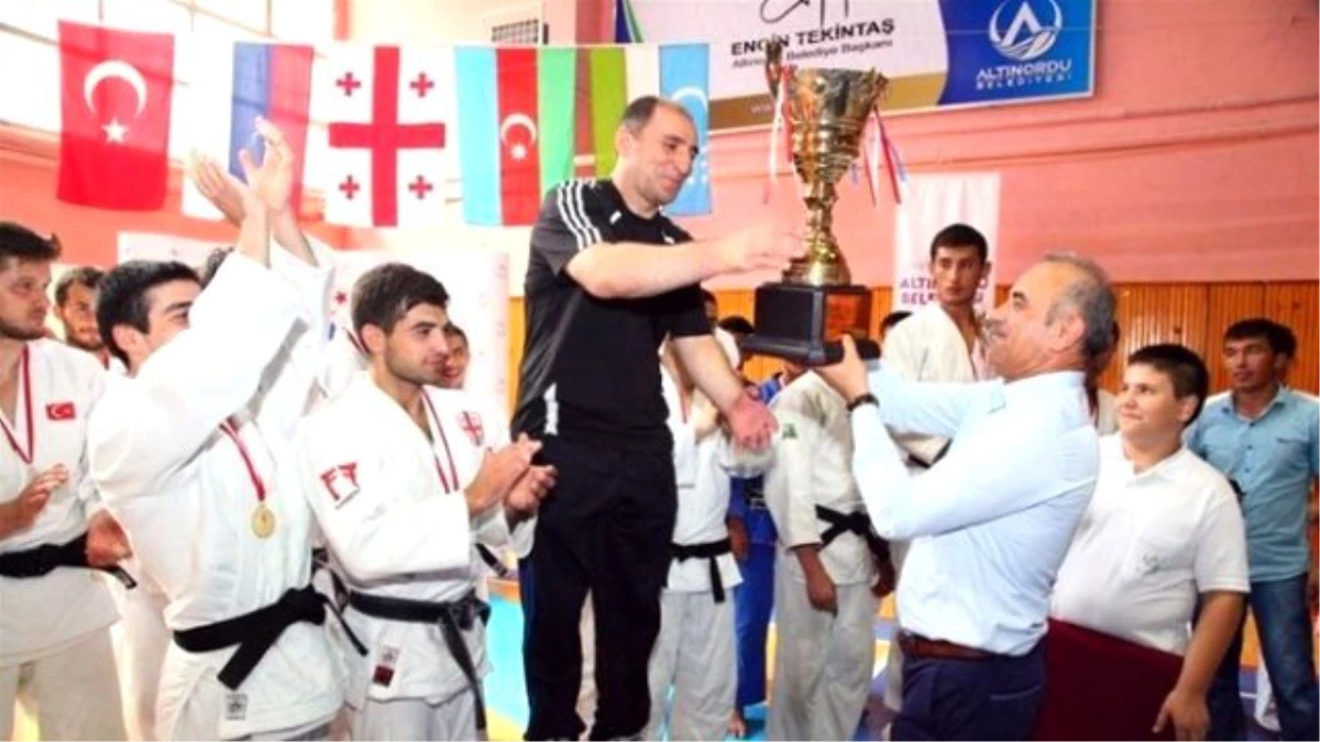 Ordu Uluslararası Judo Turnuvası Sona Erdi