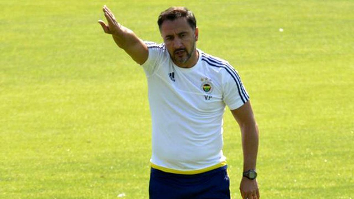 Pereira, Antrenmanda Alves ve Diego'yu Fırçaladı