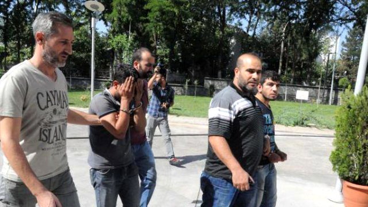 Şanlıurfa\'da Hırsızlık Şüphelisi 3 Kişi Yakalandı