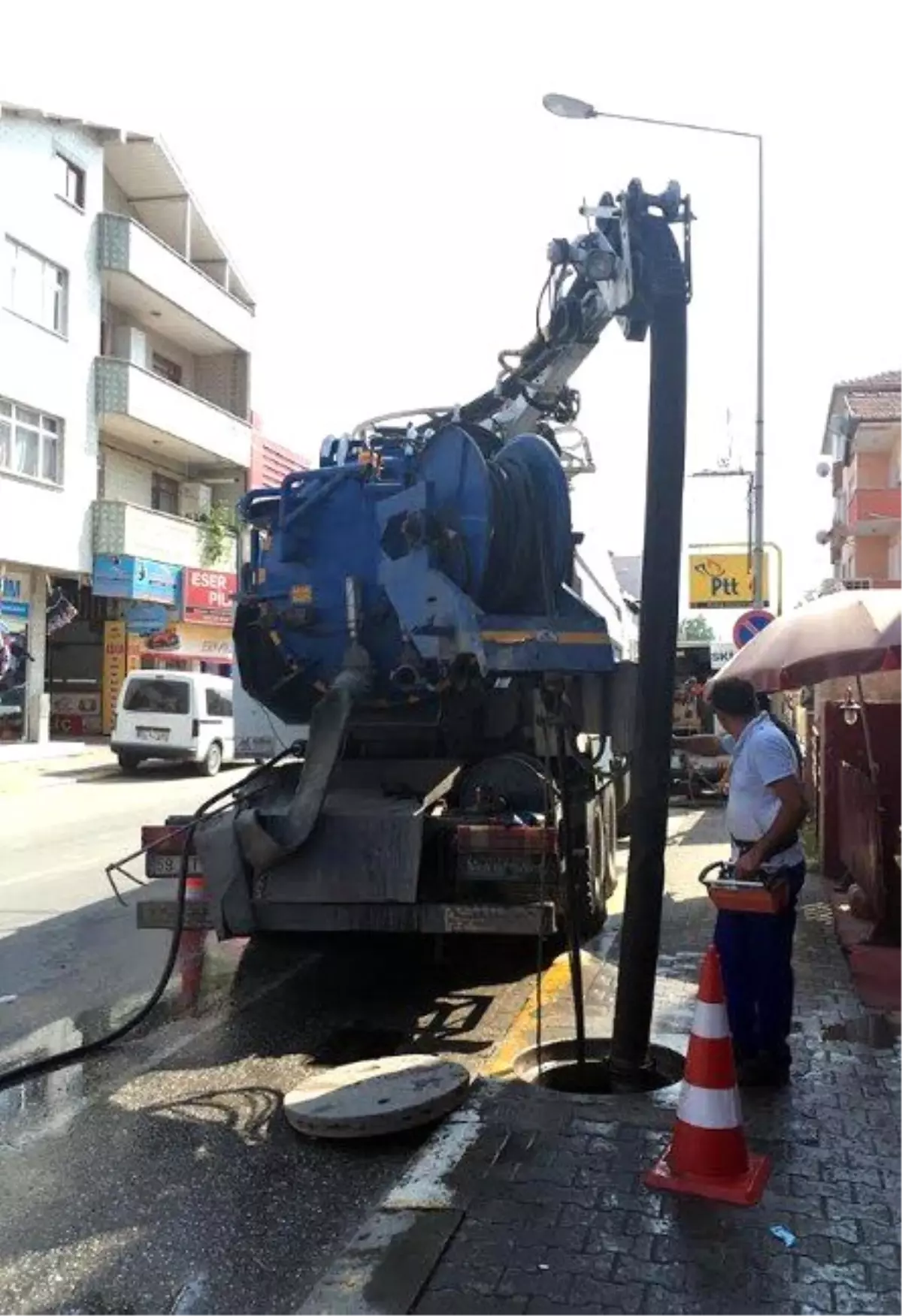 Saski Kanalizasyon Hattında Temizlik Çalışması Başladı