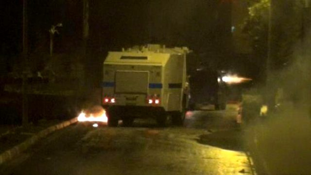 Şırnak\'ta PKK Yandaşları Polisle Çatıştı