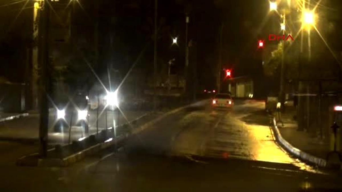 Şırnak\'ta PKK Yandaşları Polisle Çatıştı