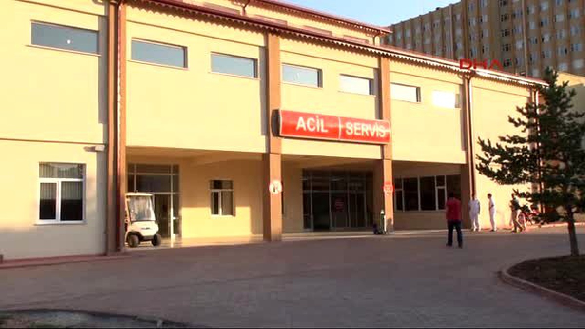 Sivas - Karısını Öldürdü, Babası ve Kızını Yaralayıp İntihar Etti