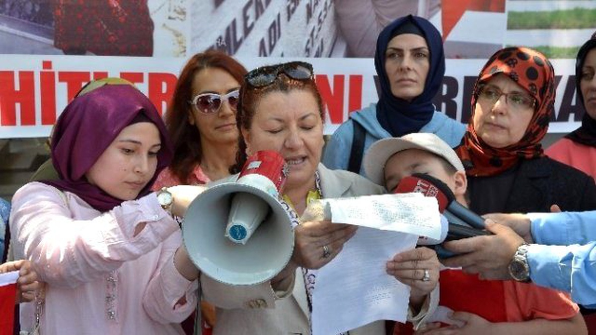 Türk Ocakları Hanımlar Kurulu Şehit Annelerini Unutmadı