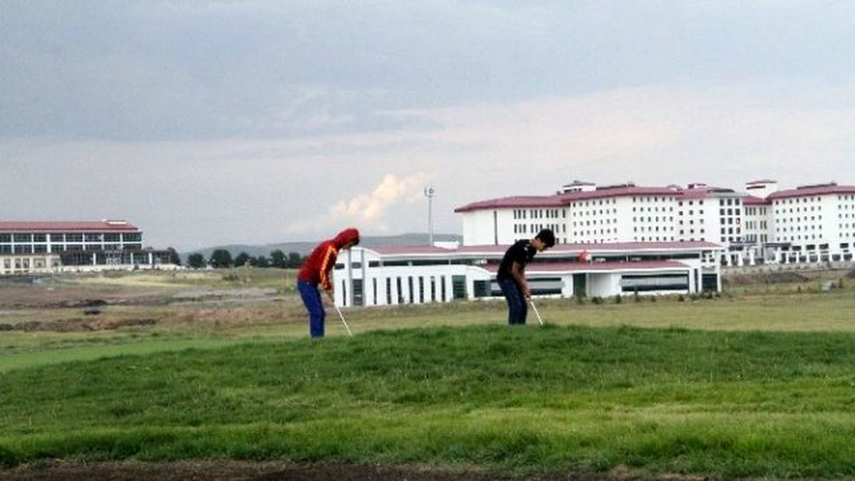 Yeni Golf Sahasında İlk Antrenman