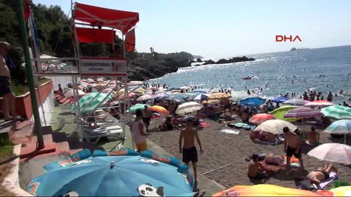 Zonguldak Kapuz Plajı Akdeniz Sahillerini Aratmadı