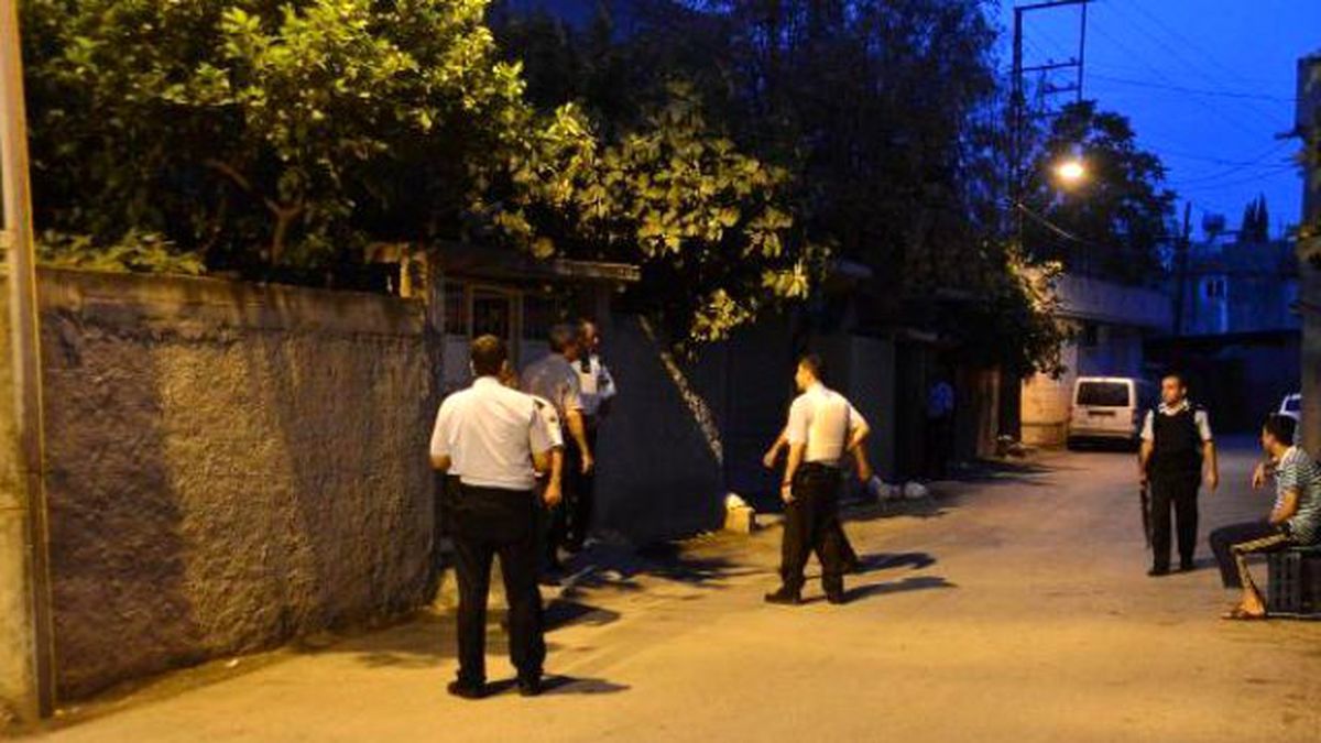 Adana\'da Şafak Operasyonu