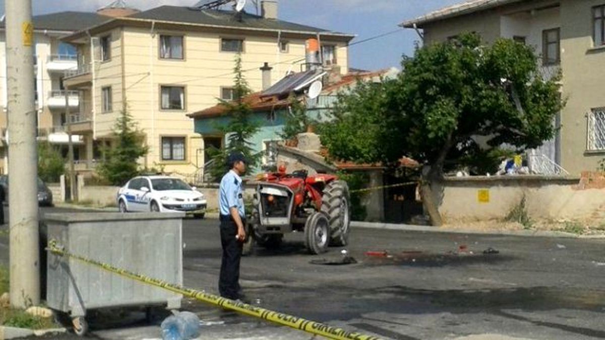 Afyonkarahisar\'da Trafik Kazası: 2 Ağır Yaralı