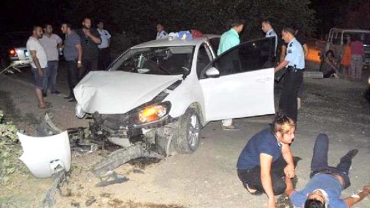 Alkollü Sürücü Kaza Yaptı, Hamile Eşi ve Arkadaşı Yaralandı