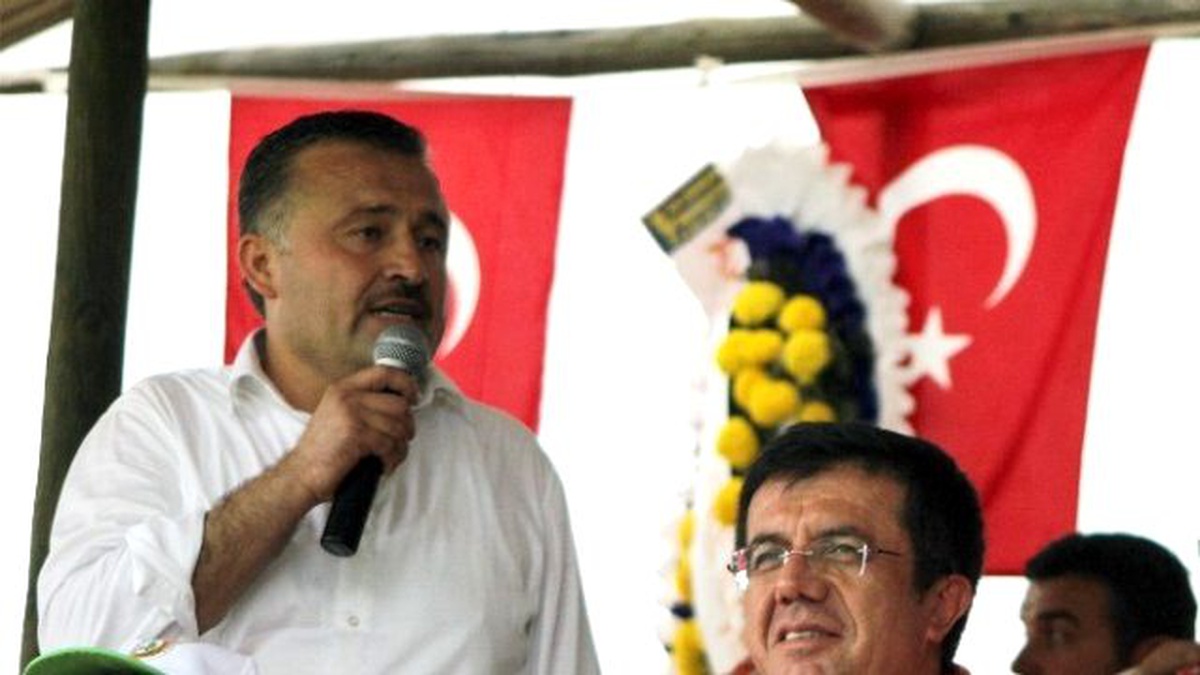 Bakan Zeybekçi: Kavaklıdere-kale Yolu Yapılacak"