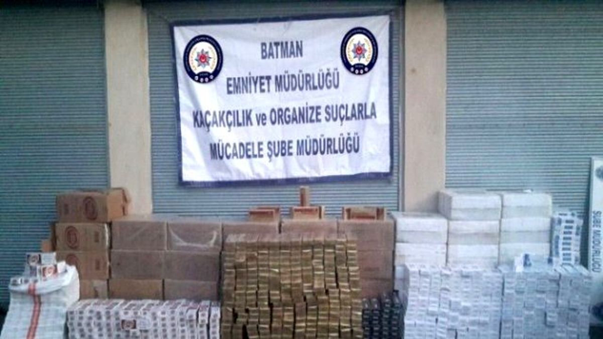Batman\'da 32 Bin Paket Kaçak Sigara Ele Geçirildi