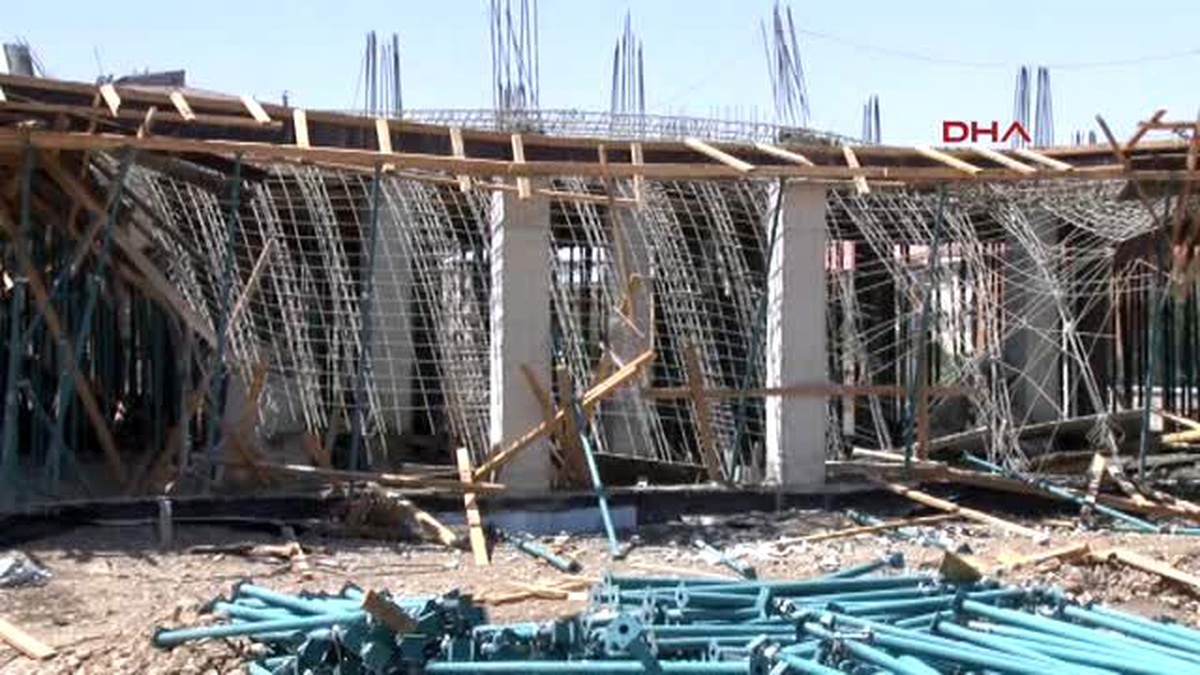 Erzurum Beton Kalıp Çöktü: 3 İşçi Yaralı