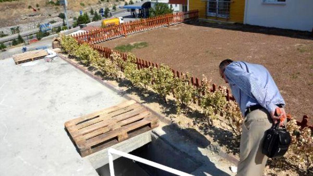 Ev Almak İstediği Sitede Kuyuya Düşerek Yaralandı