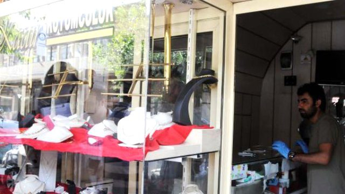 Gaziantep\'te Kuyumcudan 2 Kilo Altın Çalındı