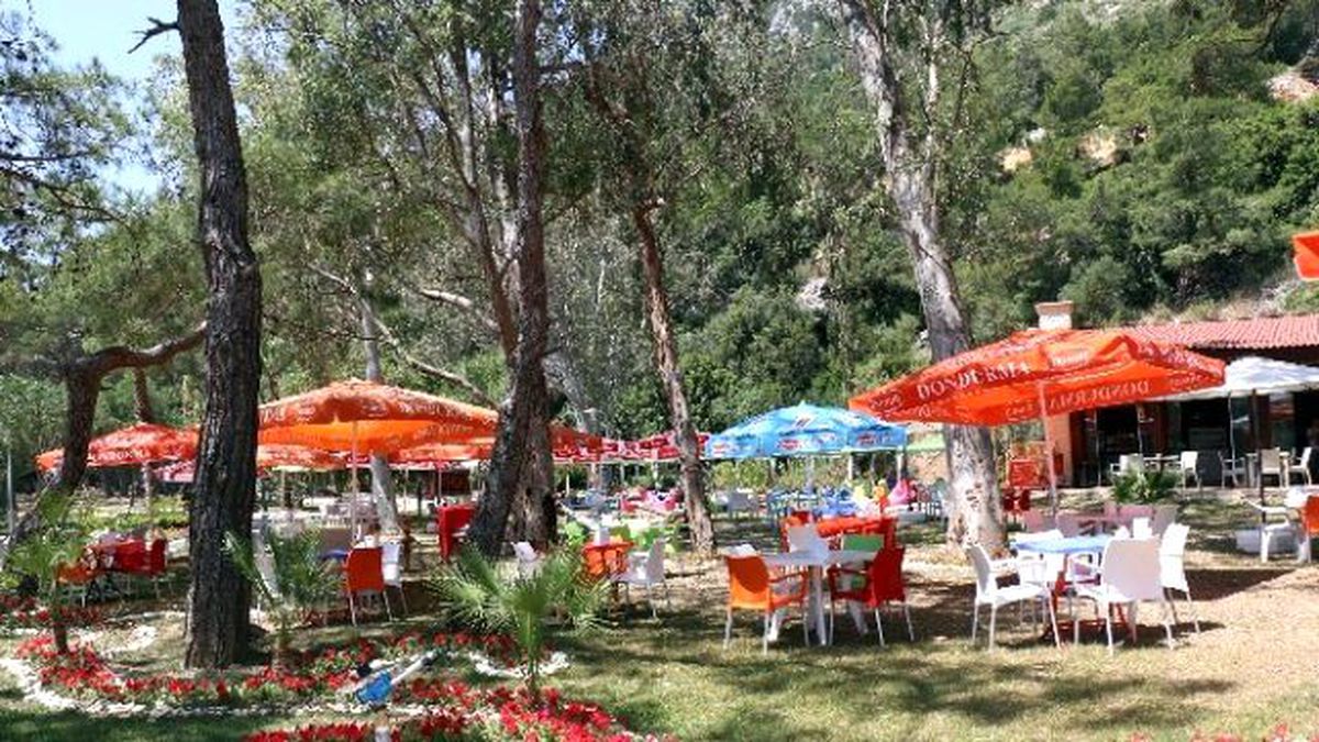 Kadınlar Plajı\'nın Ünü Antalya\'yı Aştı
