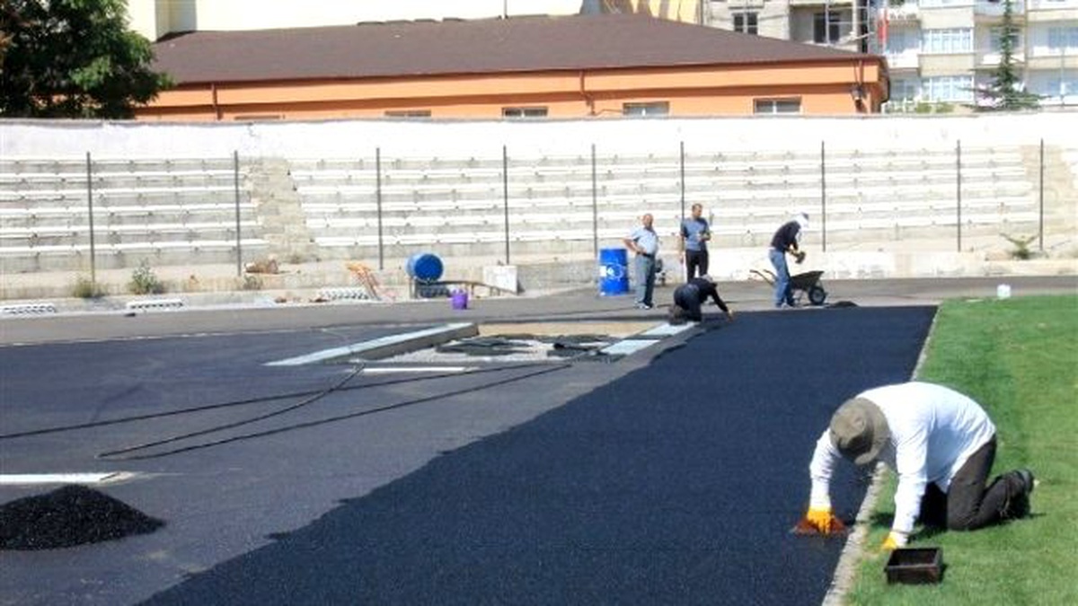 Kemal Kaynaş Stadyumunda Atletizm Pistinin Yapımına Başlandı