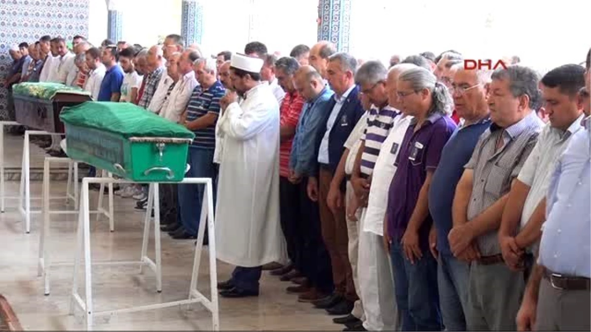 Mersin\'de Arı Sokan Eski Klüp Başkanı Öldü