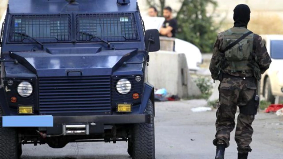 Midyat\'ta Polis Sercan\'ı Şehit Eden PKK\'lılardan 1\'i Yaralı Ele Geçirildi