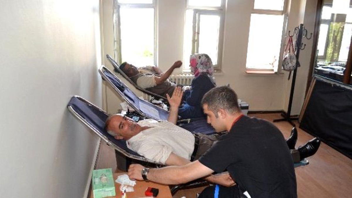 Muş Belediyesi\'nden Kan Bağışına Destek