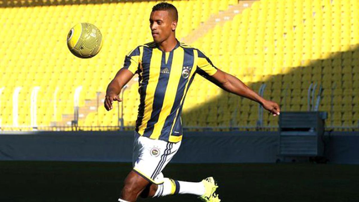 Nani İsyan Etti: Adamı Hemen Asıyorlar