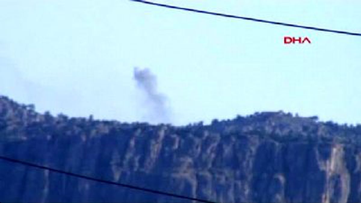 PKK, Yüksekova'da Köprüyü Havaya Uçurdu