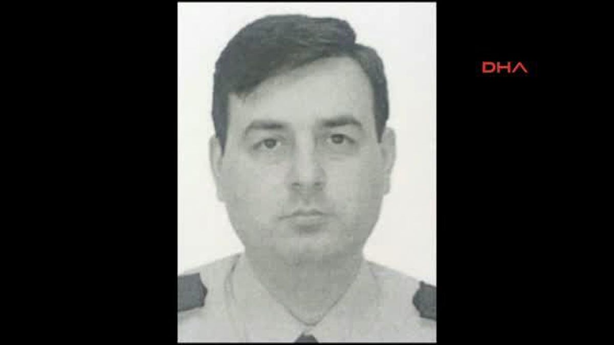 Şehit Polis Müdürünün Fotoğrafı