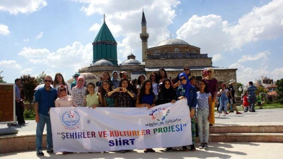 Siirtli Gençler Konya\'yı Gezdi