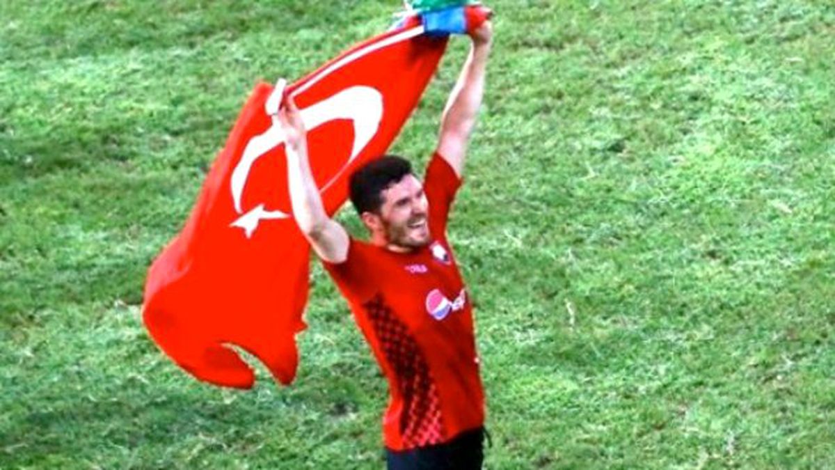 Azeri Futbolcu Hüseynov Tutuklandı