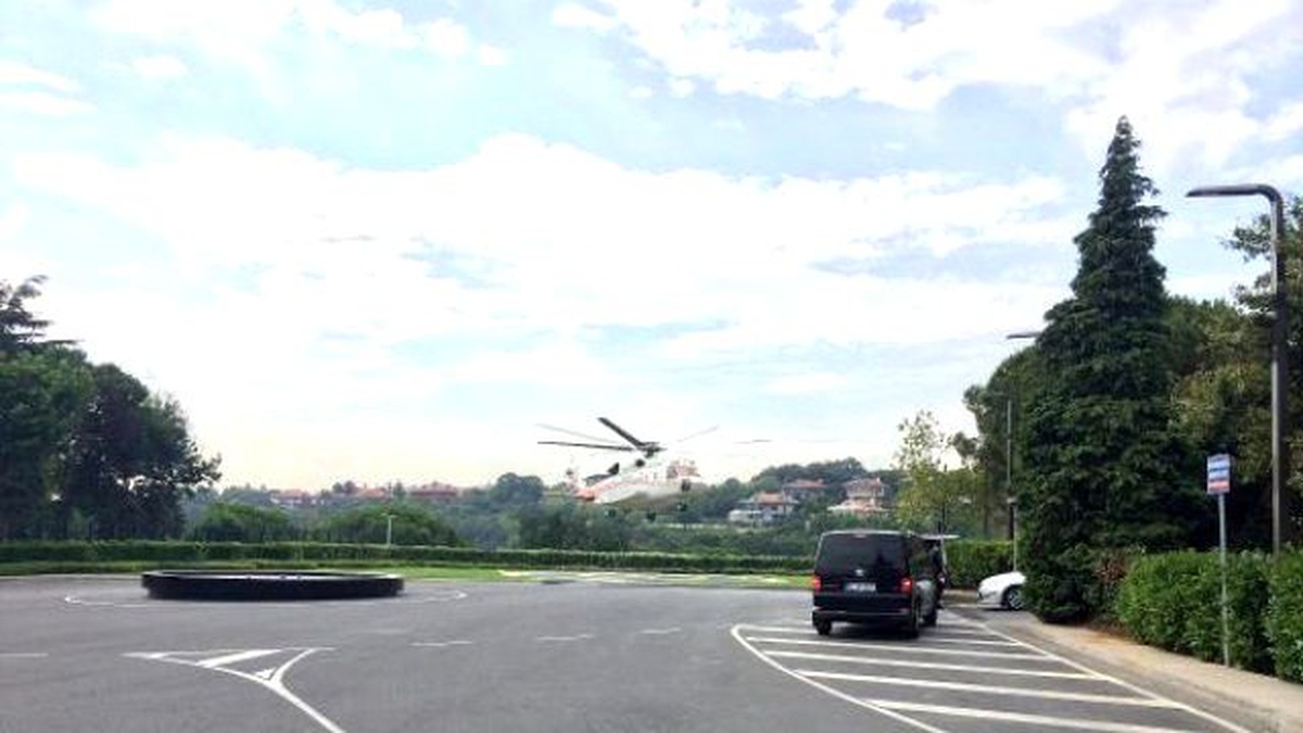 Cumhurbaşkanı Erdoğan, Tarabya Köşkü\'nden Sabiha Gökçen Havalimanı\'na Helikopterle Geçti