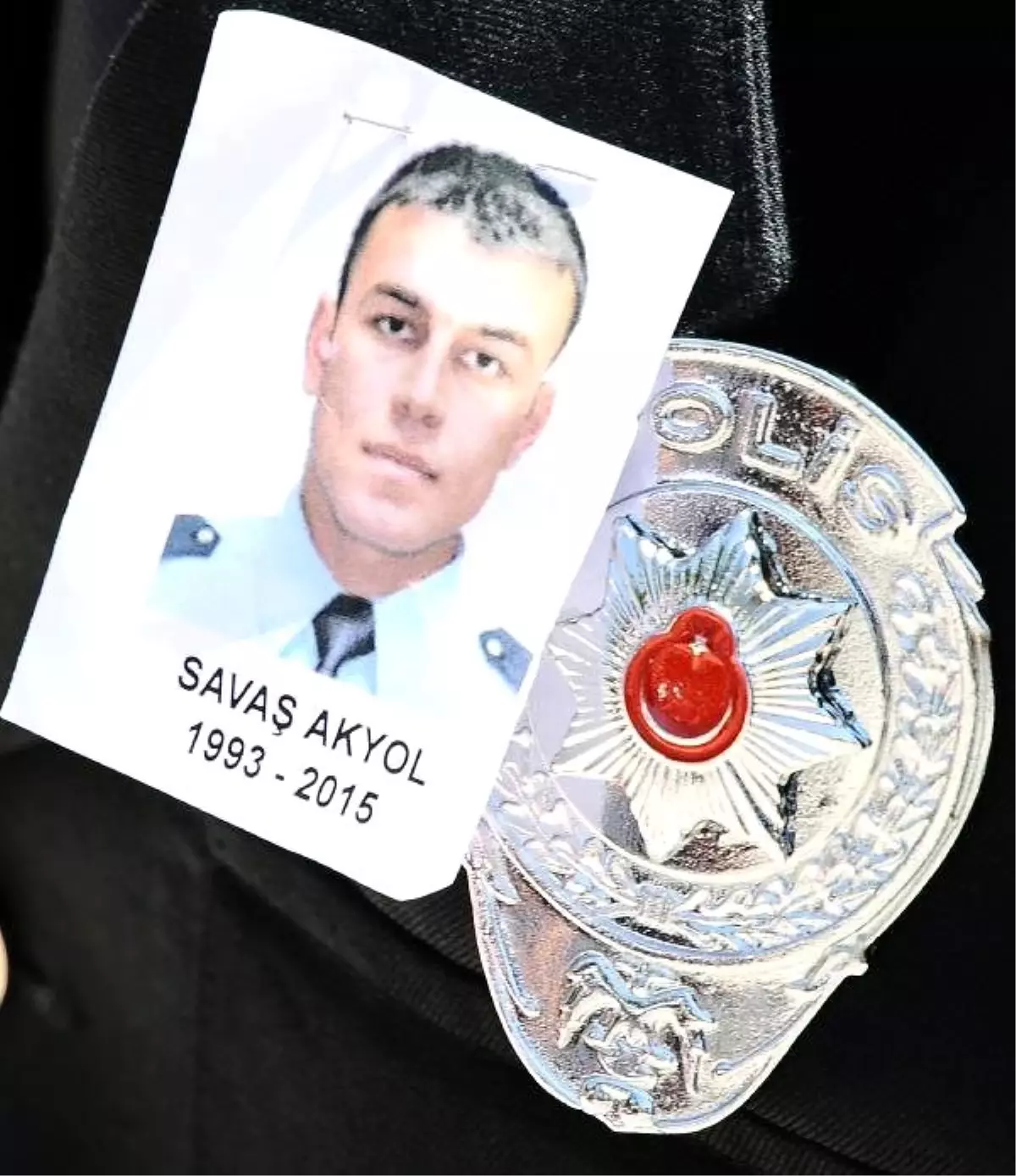 Düğün Tarihini Beklerken Şehit Düşen Polis Memuru Akyol Toprağa Verildi