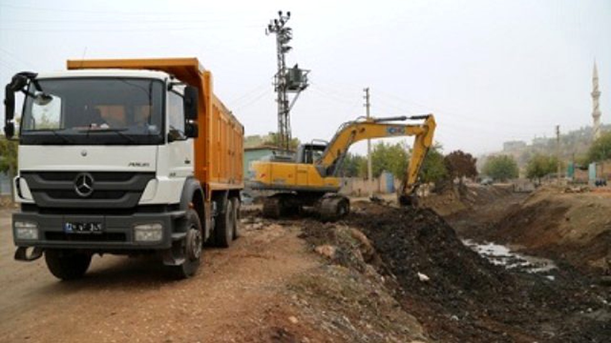 Köylerde Temizlik ve Yol Çalışmaları Başlatıldı