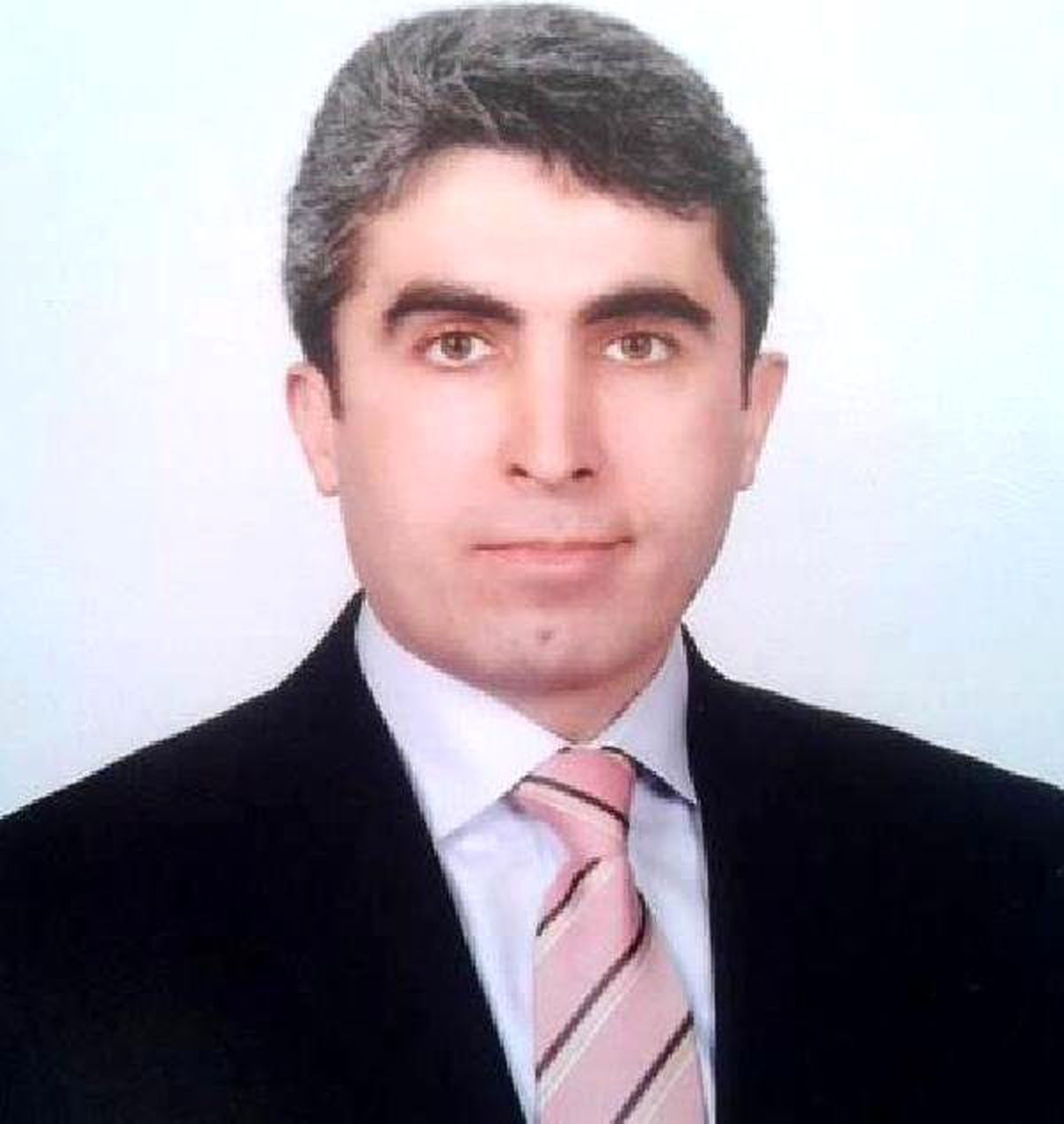 Kürt Babanın Hakim Oğlu Facebook\'ta İsyan Etti