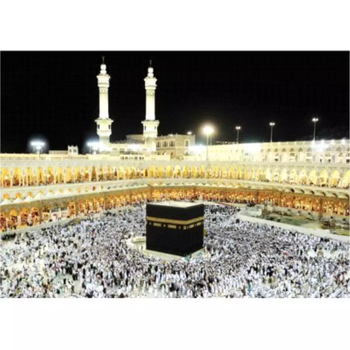 Modanisa\'dan 5 Yıldızlı Umre Seyahatinin Kazananları Belli Oldu