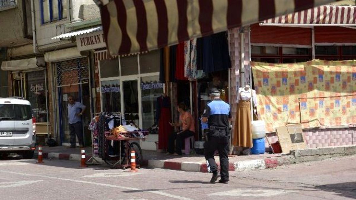 Polis Boğulmalara Karşı Broşür Dağıttı